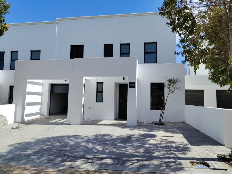 3 Bedroom Property for Sale in Croydon Western Cape